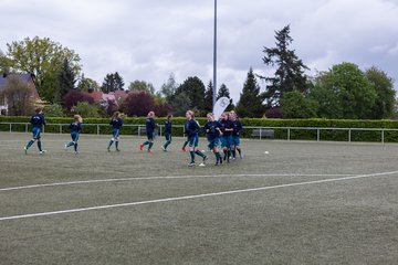 Bild 21 - B-Juniorinnen Pokalfinale VfL Oldesloe - Holstein Kiel : Ergebnis: 0:6